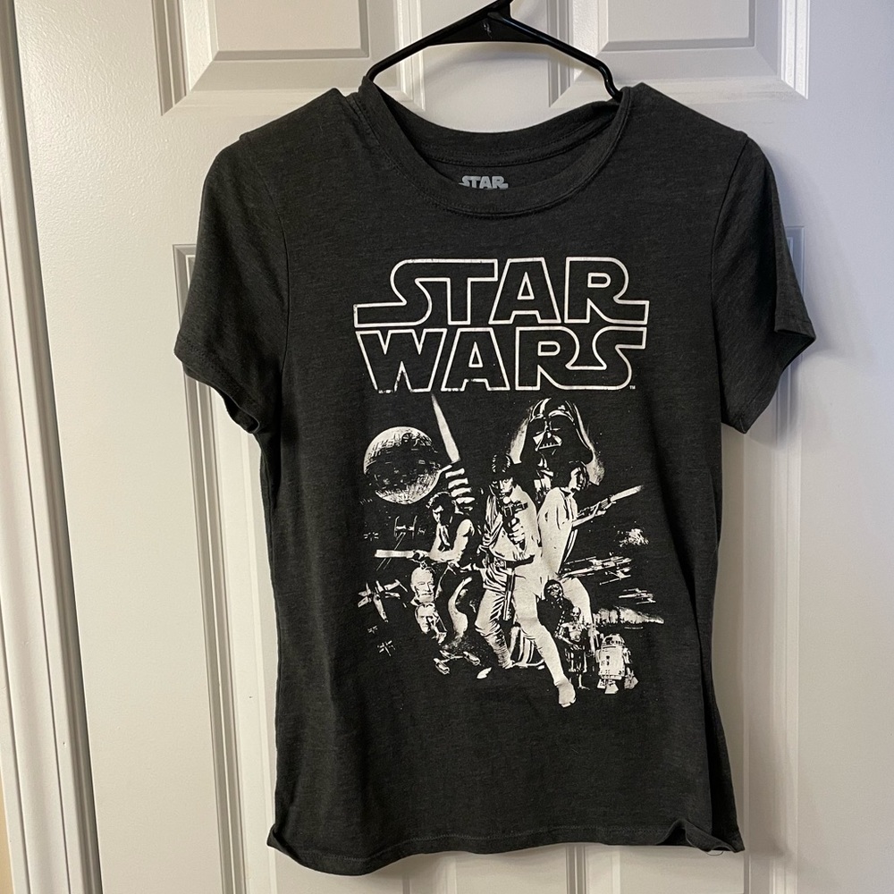 Star Wars Shirt - women’s medium